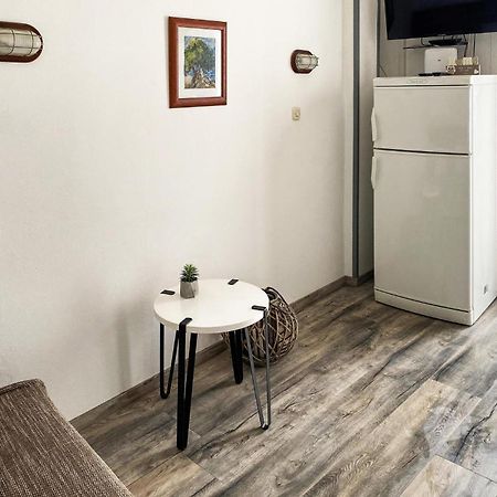 Stunning Home In Punat With Kitchen Stara Baška Екстериор снимка